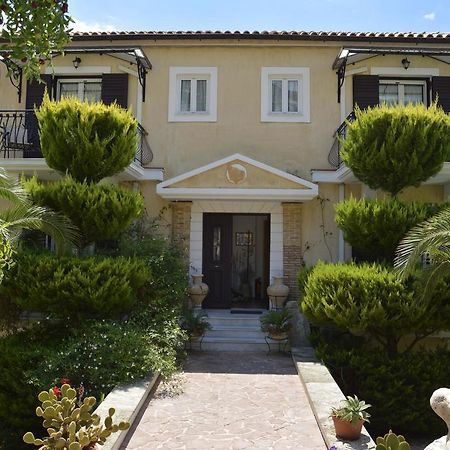 Christoforos Apartments Lourdata  Exterior foto